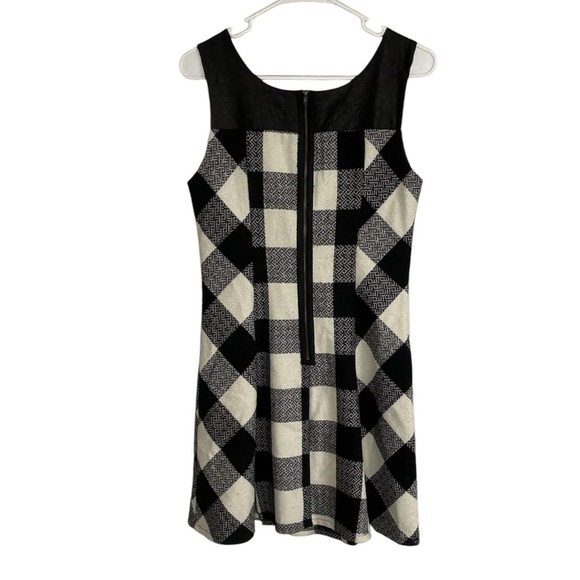 Monteau Black & White Plaid Sleeveless Dress - Medium - A-Line Fit - Picture 2 of 6